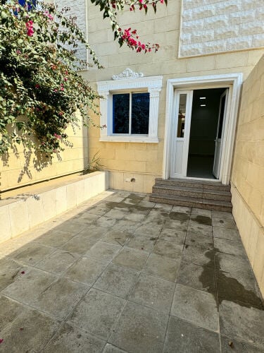 r Half Villa in Umm Al Amad