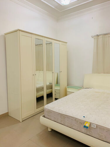 HOME CENTER KING BEDROOM SET