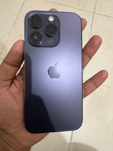 14 pro 256 GB mint condition 