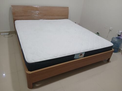 sale bed with mattress 180x200cm