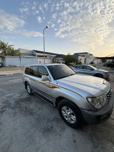 Toyota Land Cruiser GXR 