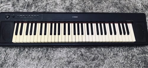 YAMAHA piano 