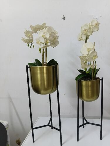 ورد اصطناعي للزينة