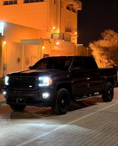 GMC SIERRA 1500 SLE crew cab