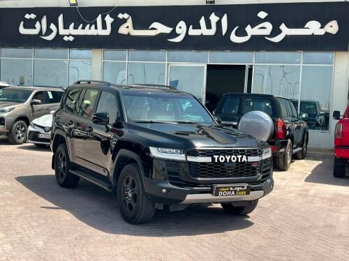 جي ار توين تربو 2022 اسود