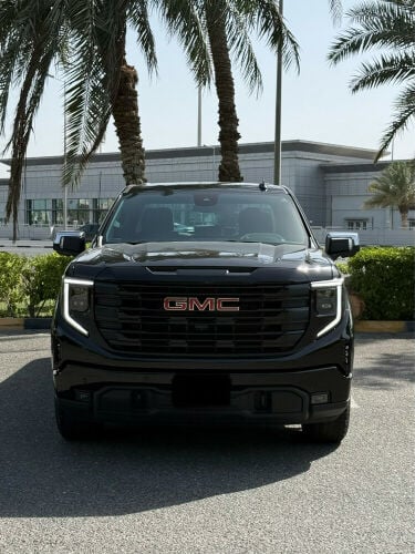 FIRST OWNERGMC Sierra  Elevation 
