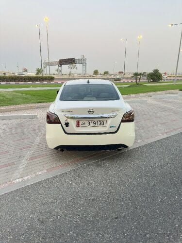 نيسان التيما 2013