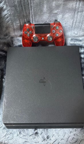 PlayStation 4 Slim 800GB