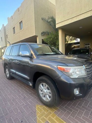 Land Cruiser gxr 2014 v8