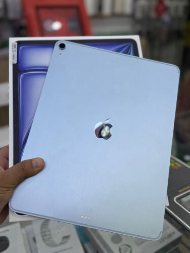 I pad air 13 inch M3 128