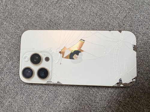 iPhone 16 Pro - 256GB 