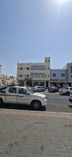 للإيجار محلات في معيذر التجاري