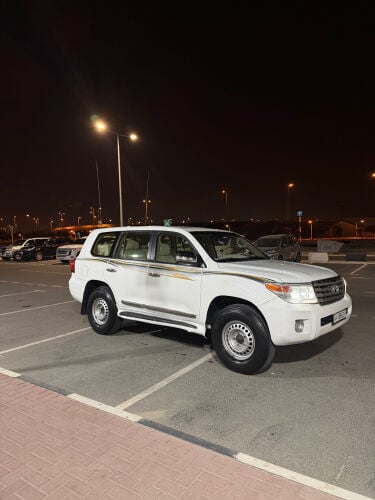 للبيع في اكس ار 