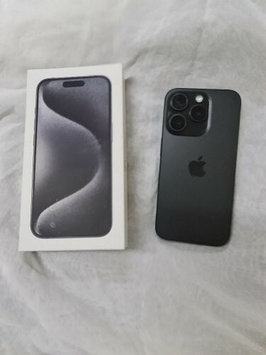 iphone 15pro 512gb like new