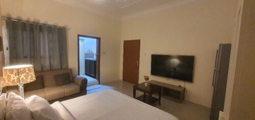 Furnished Studio in Oldairport