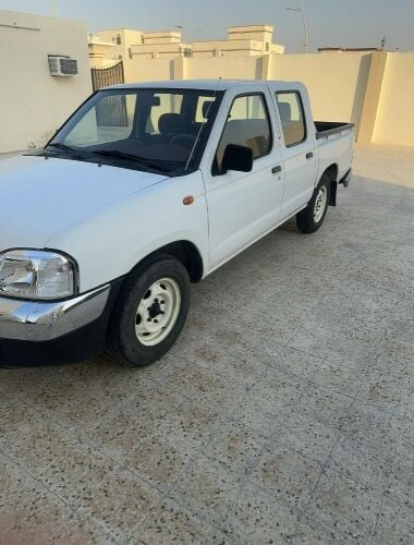 نيسان بيك اب 2015