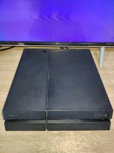 PlayStation 4 with six games