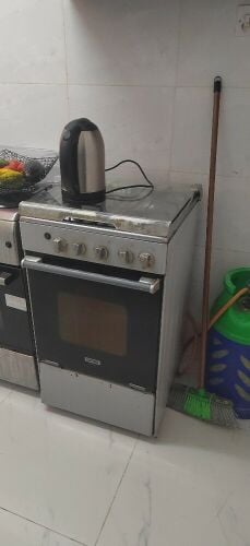 بوتاجاز مع أسطوانة عاز