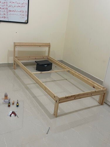 Single bed + mattress