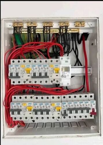 كهربائ جميع الاعمال الكهربة والسب