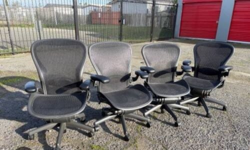 Harman miller classic aeron chair