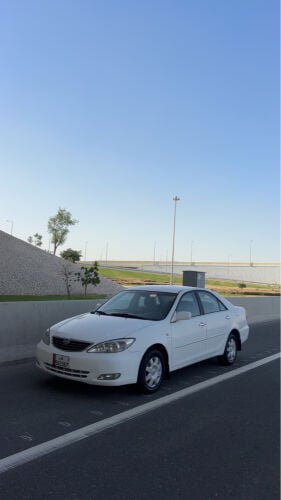 كامري ٢٠٠٤ نظيفه 