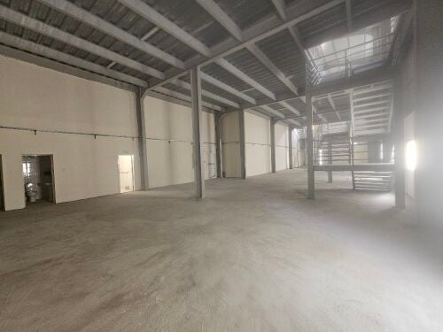 1000 meter warehouse, Abu Al-Salil