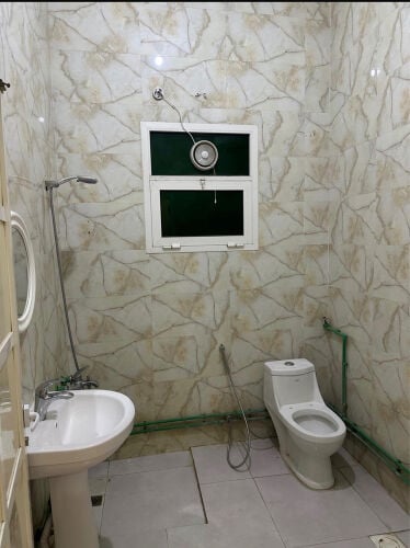 Two rooms and a hall for rent