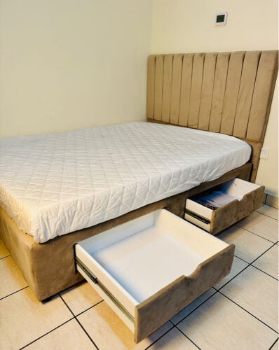Queen Bed (storage) with Mattress 