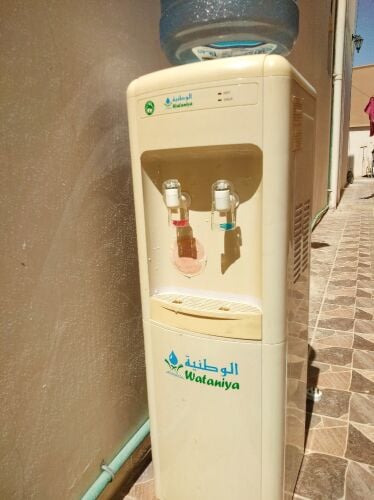 للبيع كولربحاله ممتازة ساخن وبارد