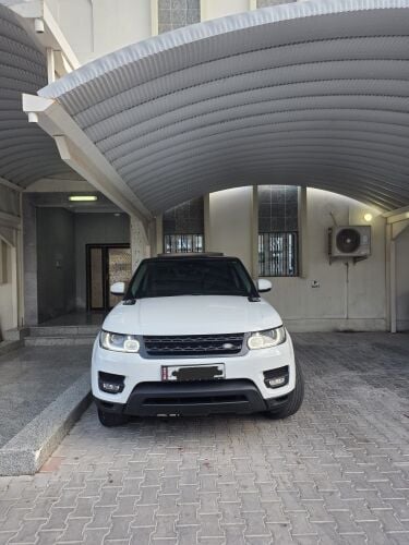 Range Rover Sport 6-cylinder