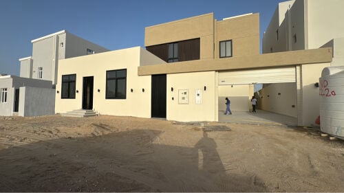 للبيع فيلا ف الناصريه تشطيب مودرن