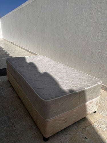 Mattress and bed