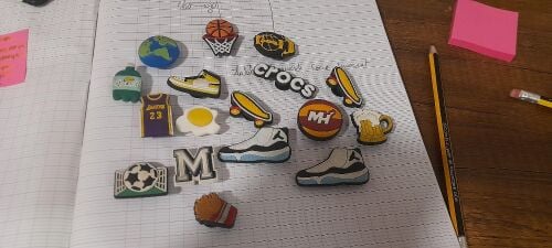 crocs pin