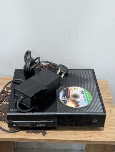 Xbox One - Great Condition