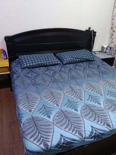 king size bed without mattress 