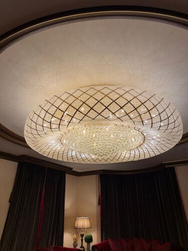Circular chandelier 