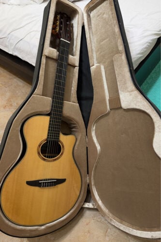 Yamaha NTX1200R Classical Guitar
