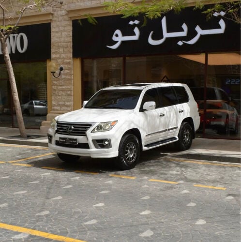لكزس ال اكس 570 اس موديل 2014