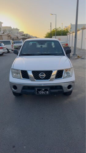 للبيع نيسان نافارا 2015 