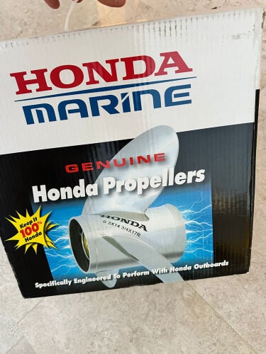 Honda engine fan