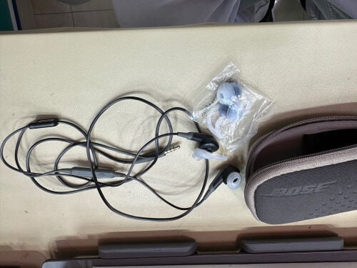 BOSE