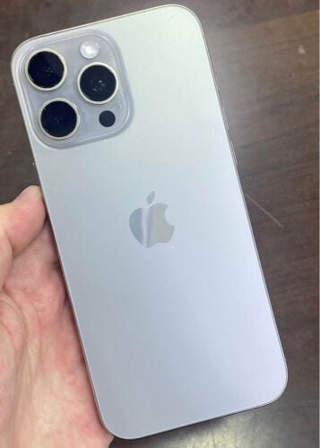 iPhone 16 pro 