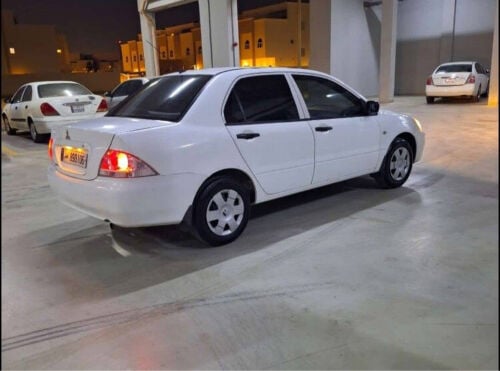 لانسر بومه عربيه حلوه جدا