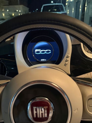 فيات 500