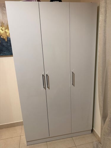دولاب ٣ ابواب 