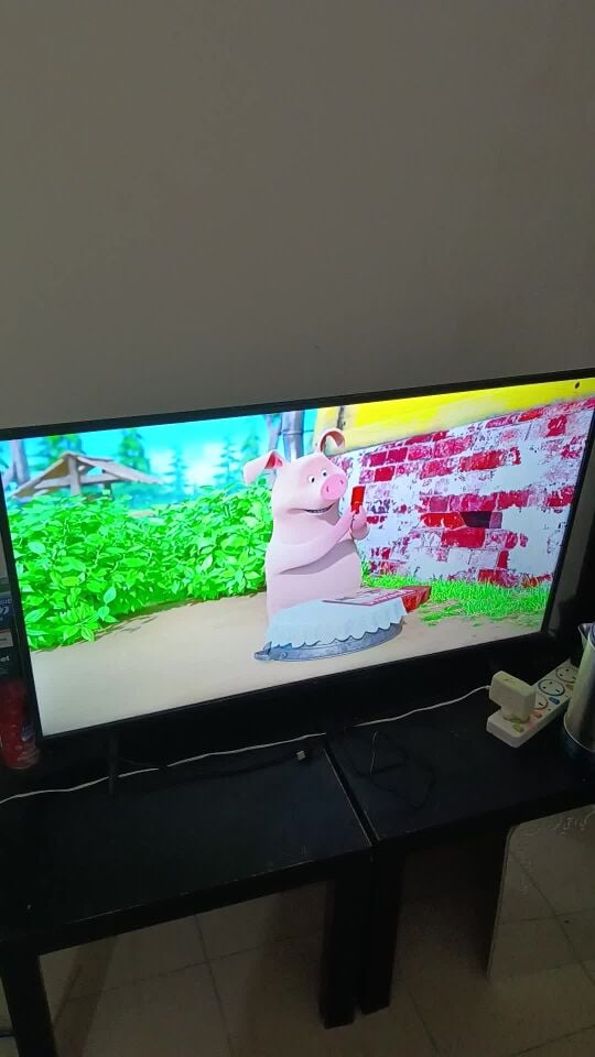 TV : TCL