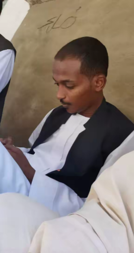 شاب عربي