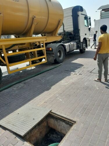 سحب وتنظيف بواليع