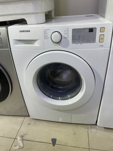 Samsung 7 kg W/M for Sell 30989248